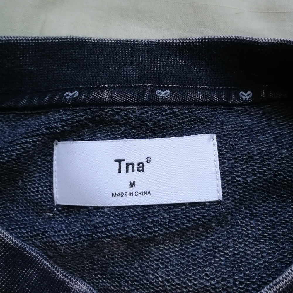 OlD - TNA Perkins Light Sweater Pale Violet Black Acid wash Crop Dolman Medium - Picture 4 of 10